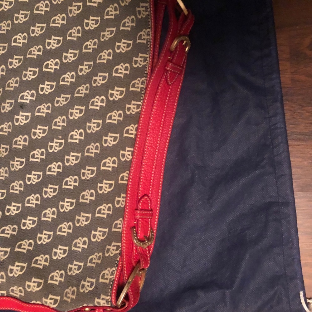 Purse - Picture 2 of 2